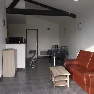 La Campagne Au Pied Du Mt St Michel Appartement
